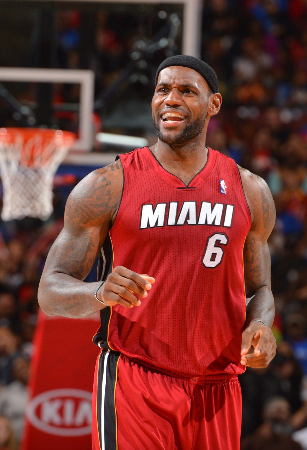 Lebron James Wallpaper for iPhone Pro Max, X, 6