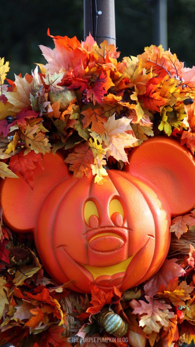 Disney Halloween Pumpkins Phone Wallpaper