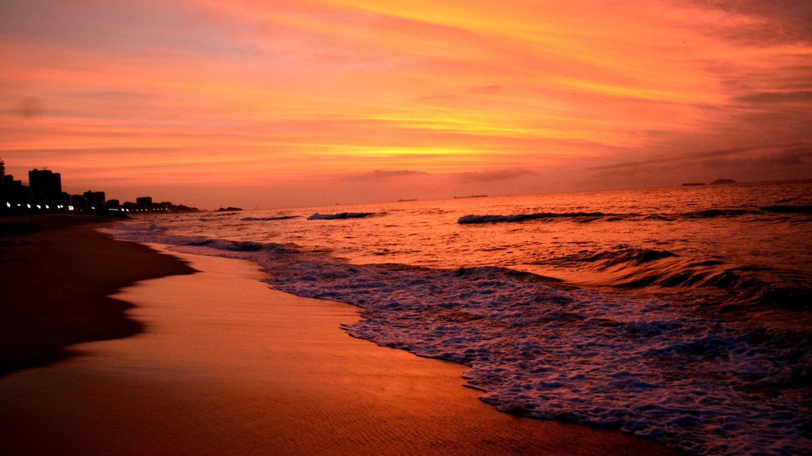Beaches seaside sunset wallpaper Desktop wallpaper 1600x900