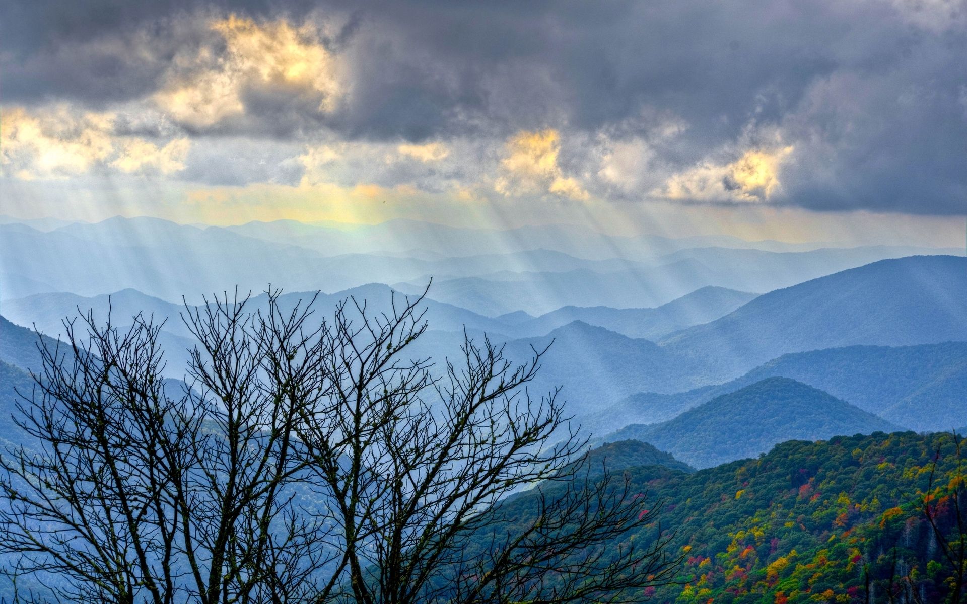 Pretty Autumn Hills Sun Rays wallpaper. Pretty Autumn Hills Sun Rays