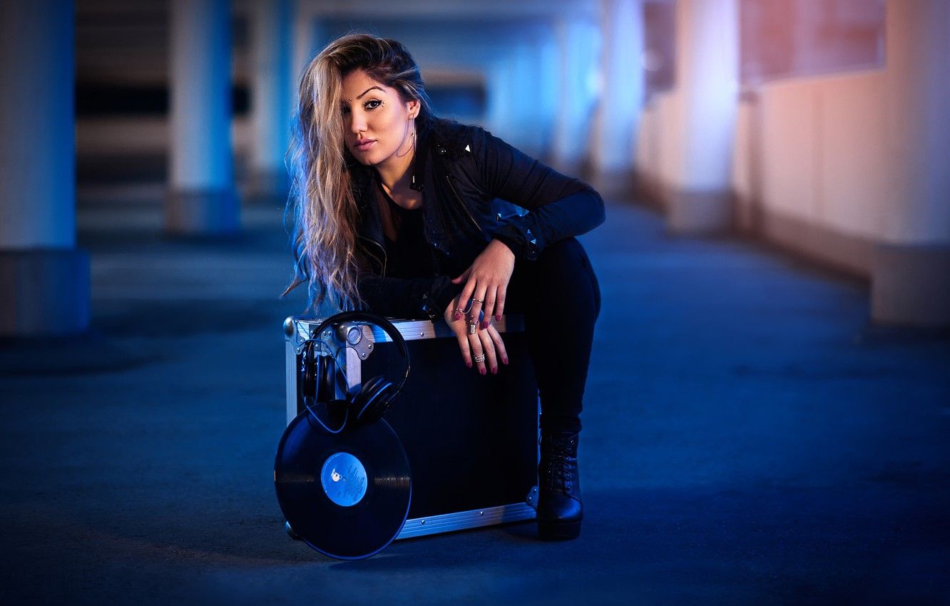 Wallpaper girl, musician, DJ Ferri image for desktop, section музыка