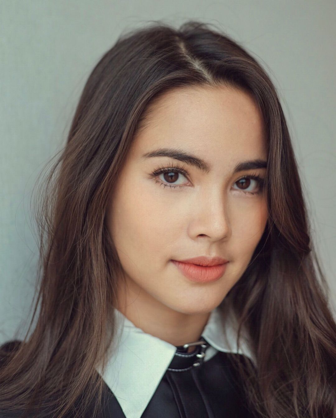 Yaya Urassaya Wallpapers - Wallpaper Cave