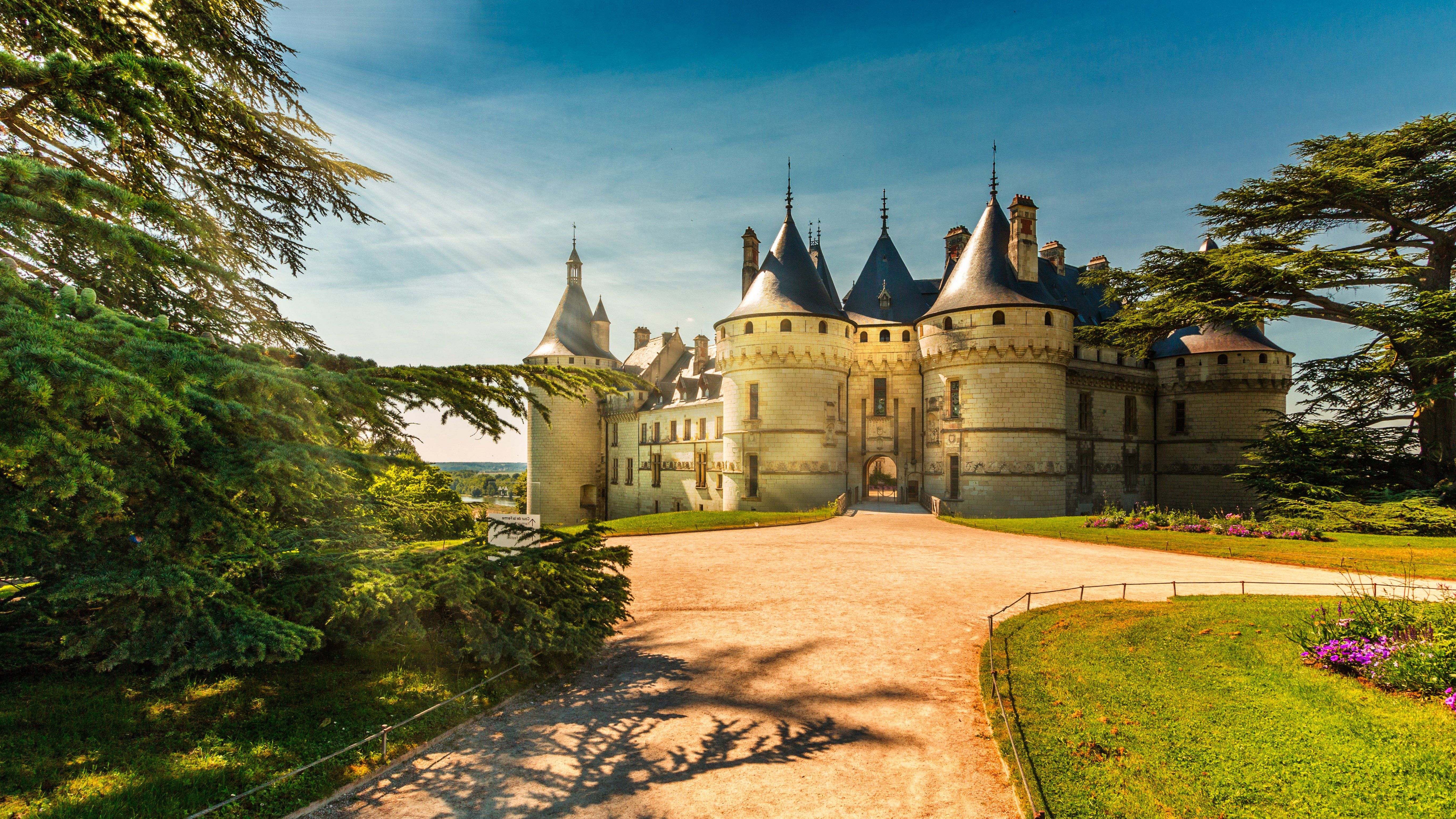 Chateau 4K wallpaper for your desktop or mobile screen free and easy to download