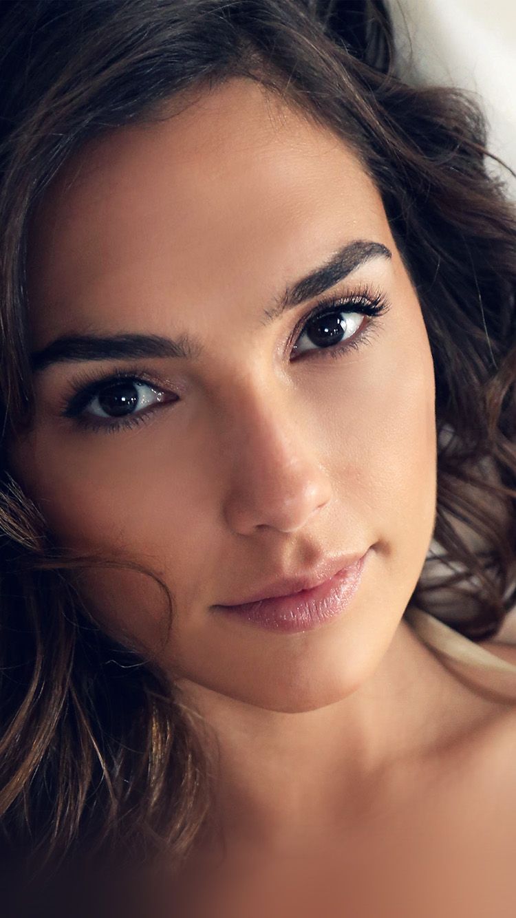 Gal Gadot Beauty Girl