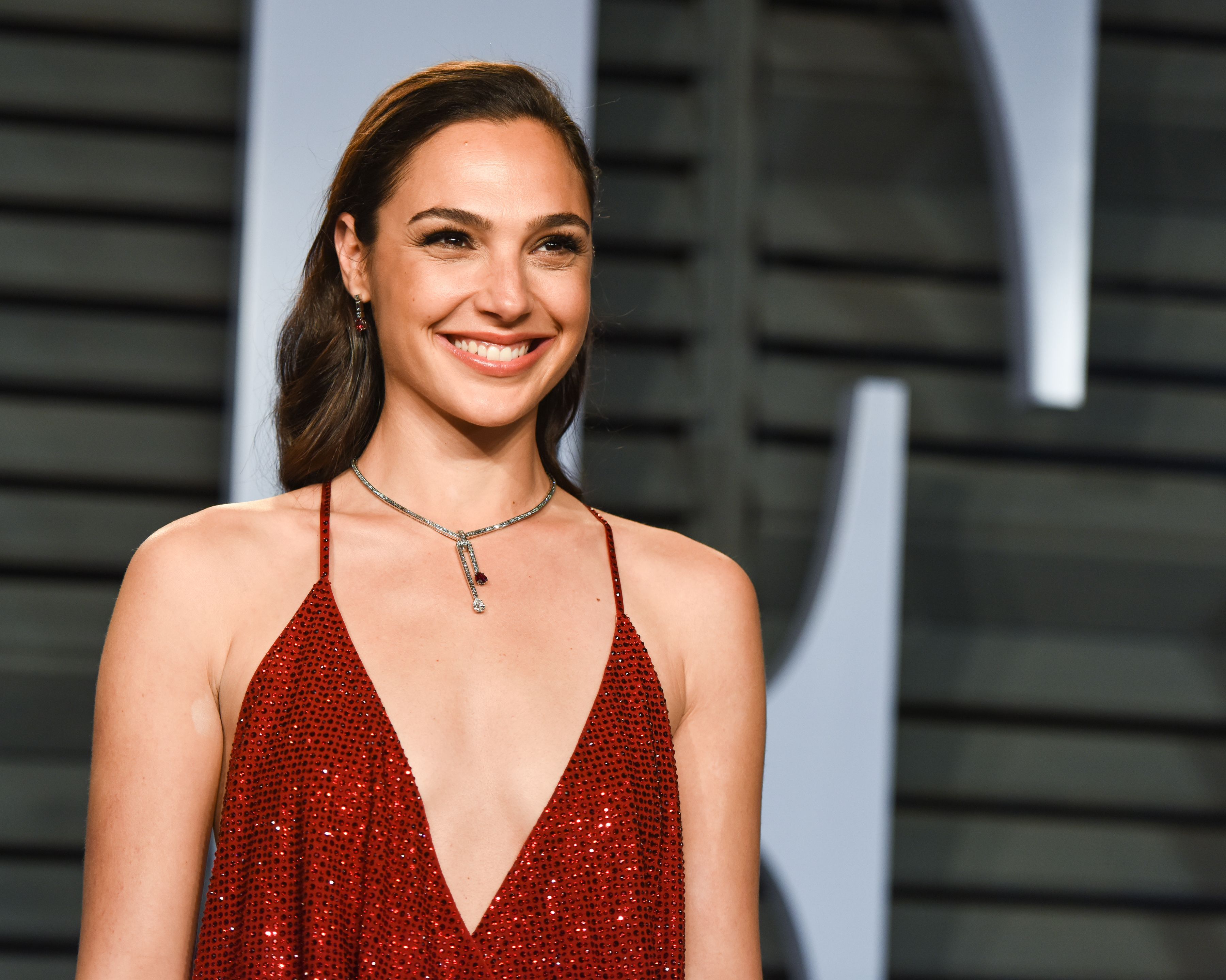 Gal Gadot Cute Smile 2018, HD Celebrities, 4k Wallpaper, Image, Background, Photo and Picture