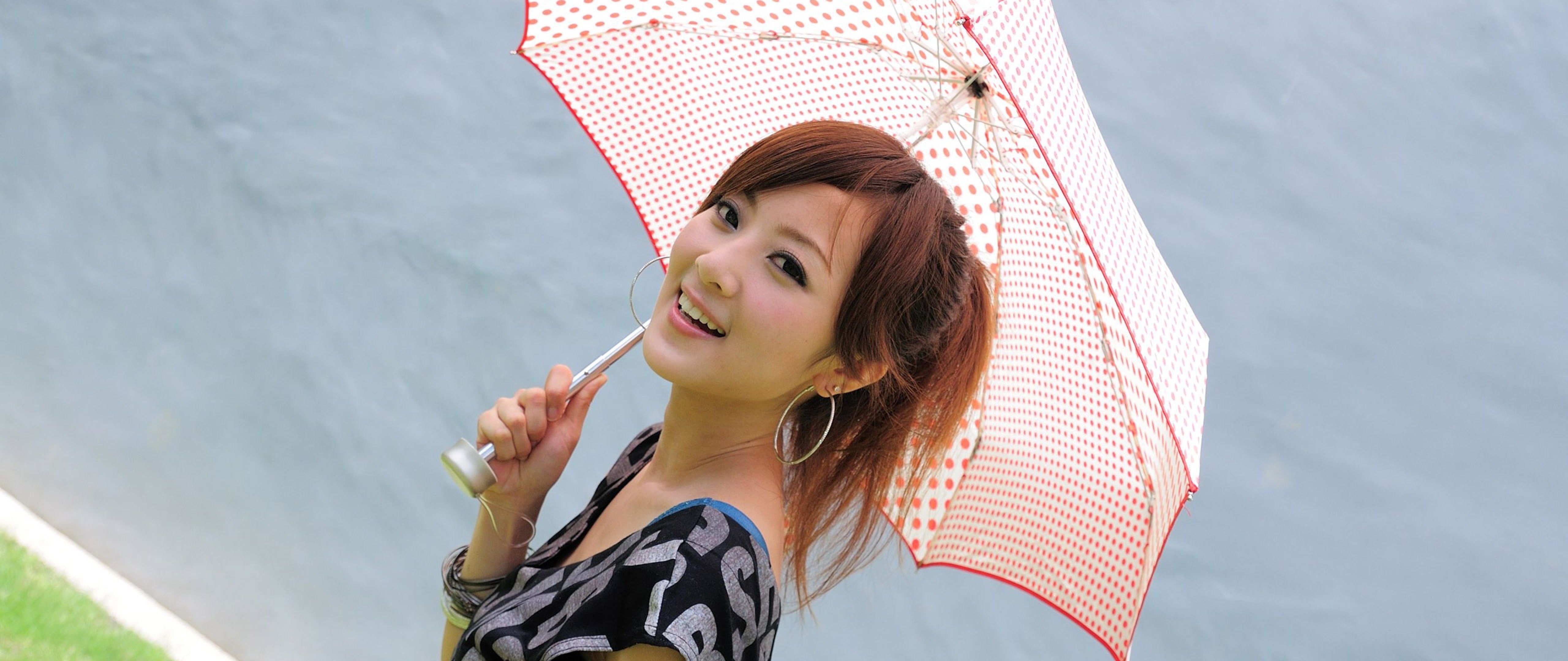 Smiling Cute Asian Girl HD Wallpaper 4K Ultra HD Wide TV
