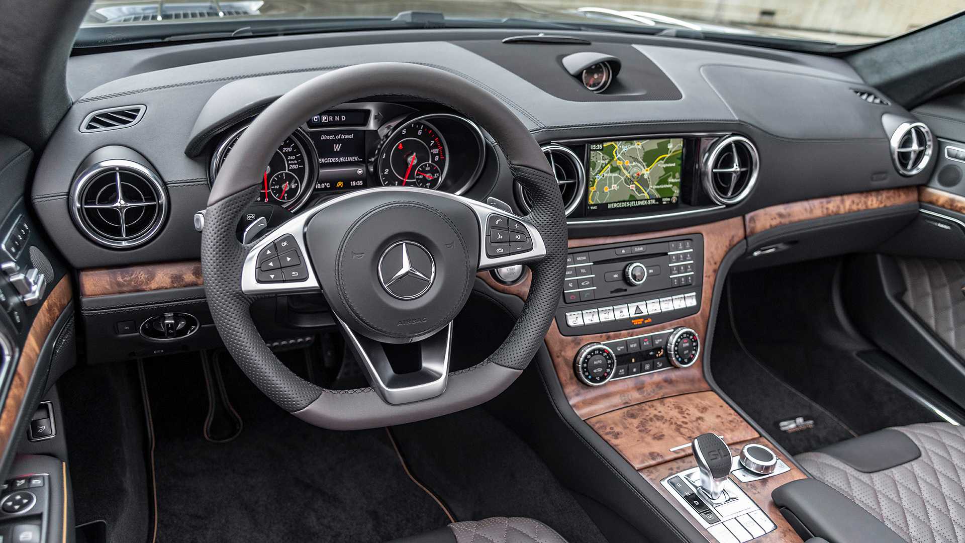 Mercedes Benz SL 500 Grand Edition (Color: Graphite Grey) Interior Wallpaper