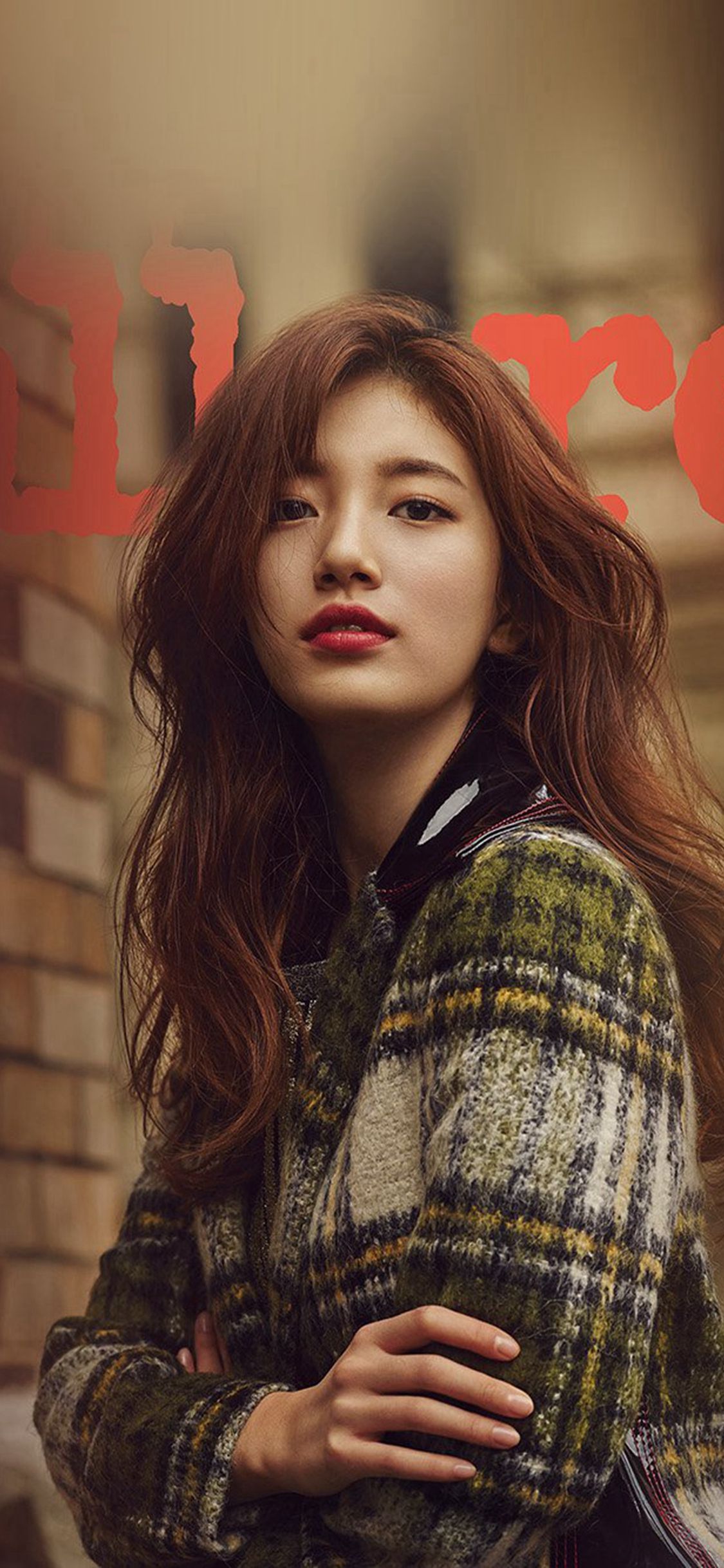 Autumn Kpop Girl Suji Fall Street Fashion Photography iPhone X Wallpaper Free Download