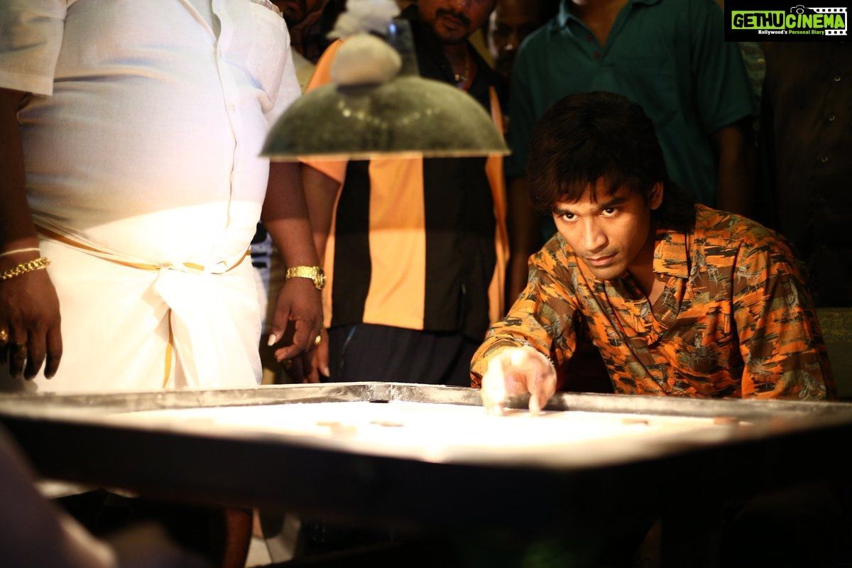 Actor Dhanush 2018 Latest Stills HD Mass From Vada Chennai Movie. Movies, Actor, Chennai