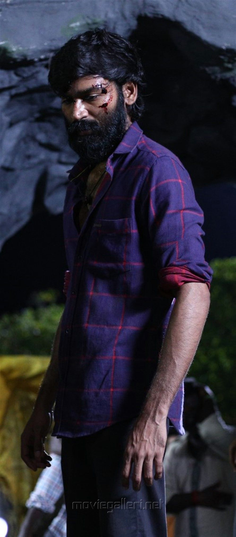 Vada Chennai Dhanush Image Photo Pics Stills. New Movie Posters