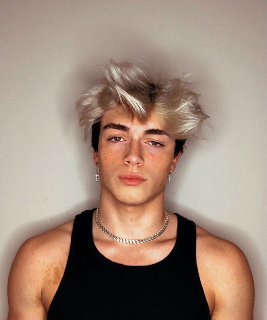 Quinton Griggs. Quinton, Cute teenage boys, Cute white boys