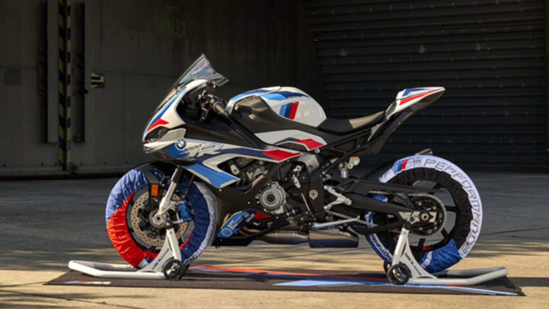 Meet The First Ever BMW M Motorcycle: The 212 HP M 1000 RR