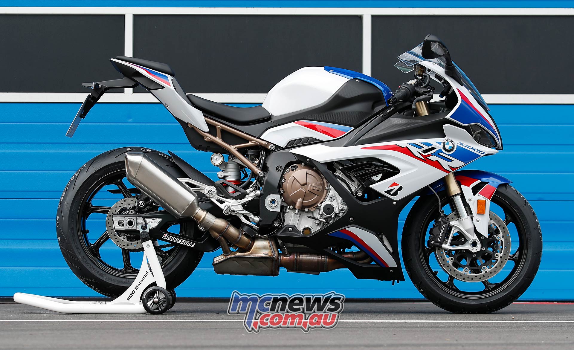 BMW S 1000 RR M Review. Motorcycle Test. Motorcycle News, Sport and Reviews