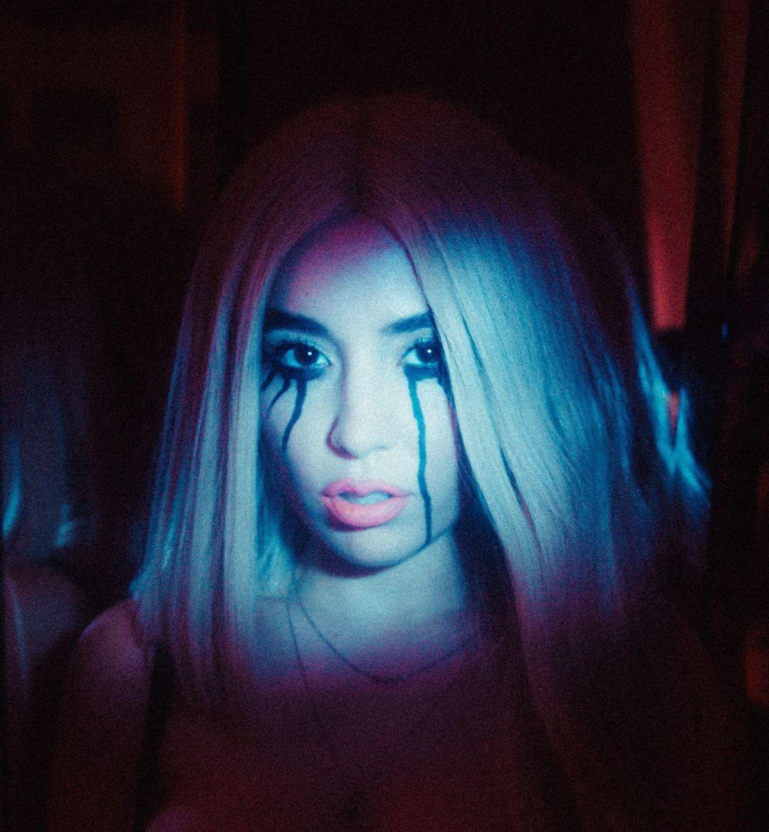 Android, iPhone, Desktop HD Background / Wallpaper Max Sweet But Psycho