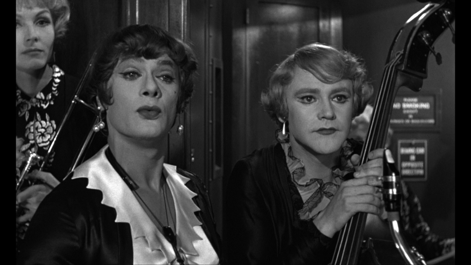 Some Like It Hot by López LinaresVintage by López Linares