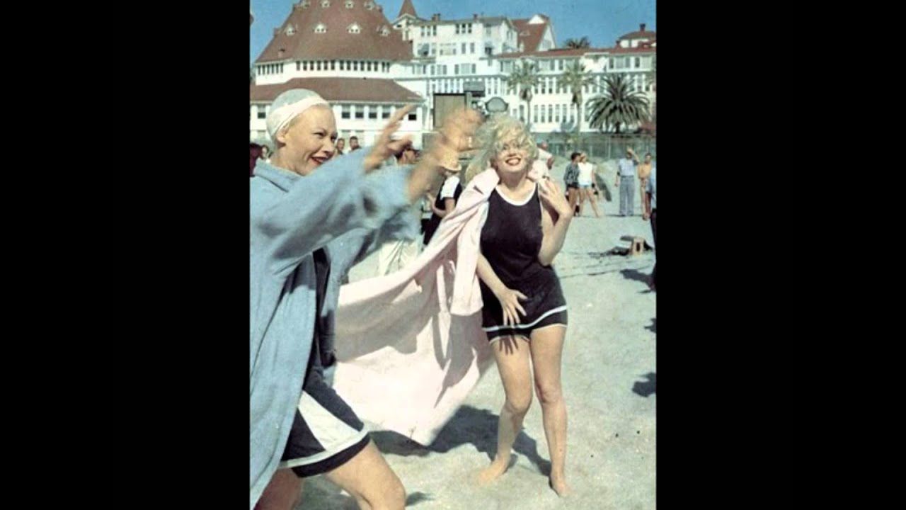 Marilyn Monroe RARE some like it hot colour