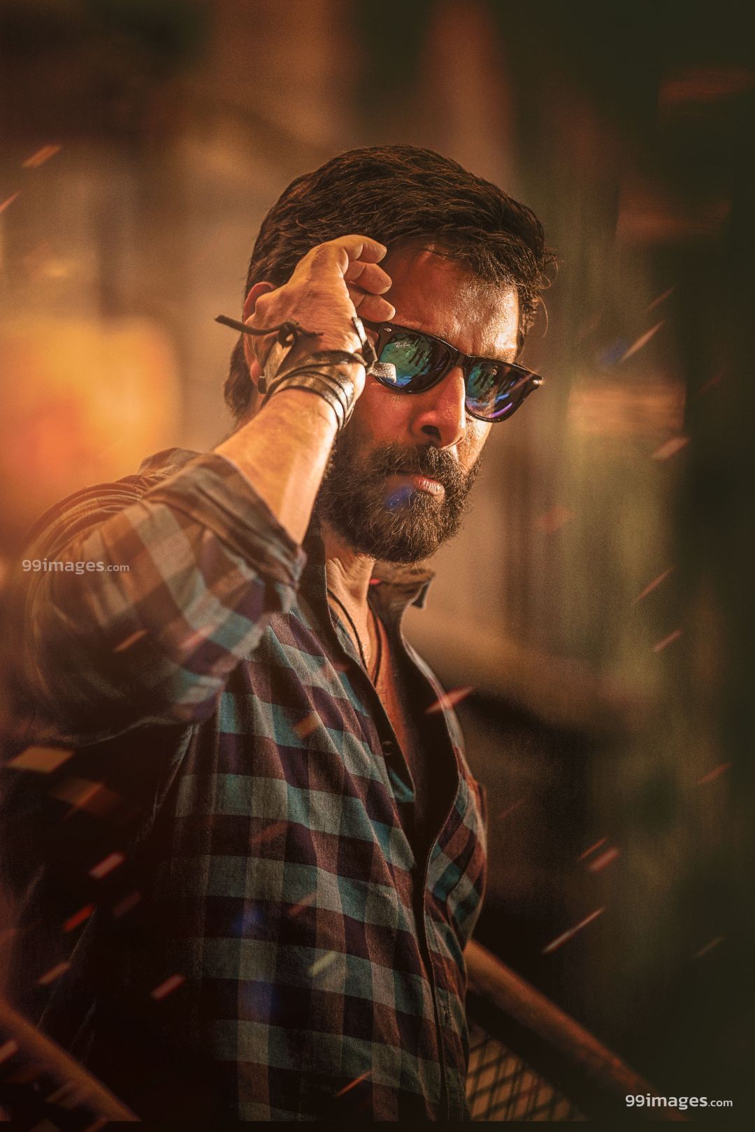 Actor Vikram Latest HD Photo and Wallpaper (1080p) #vikram #actor #model #photoshoot #kollywood. HD photo, Galaxy picture, Photo