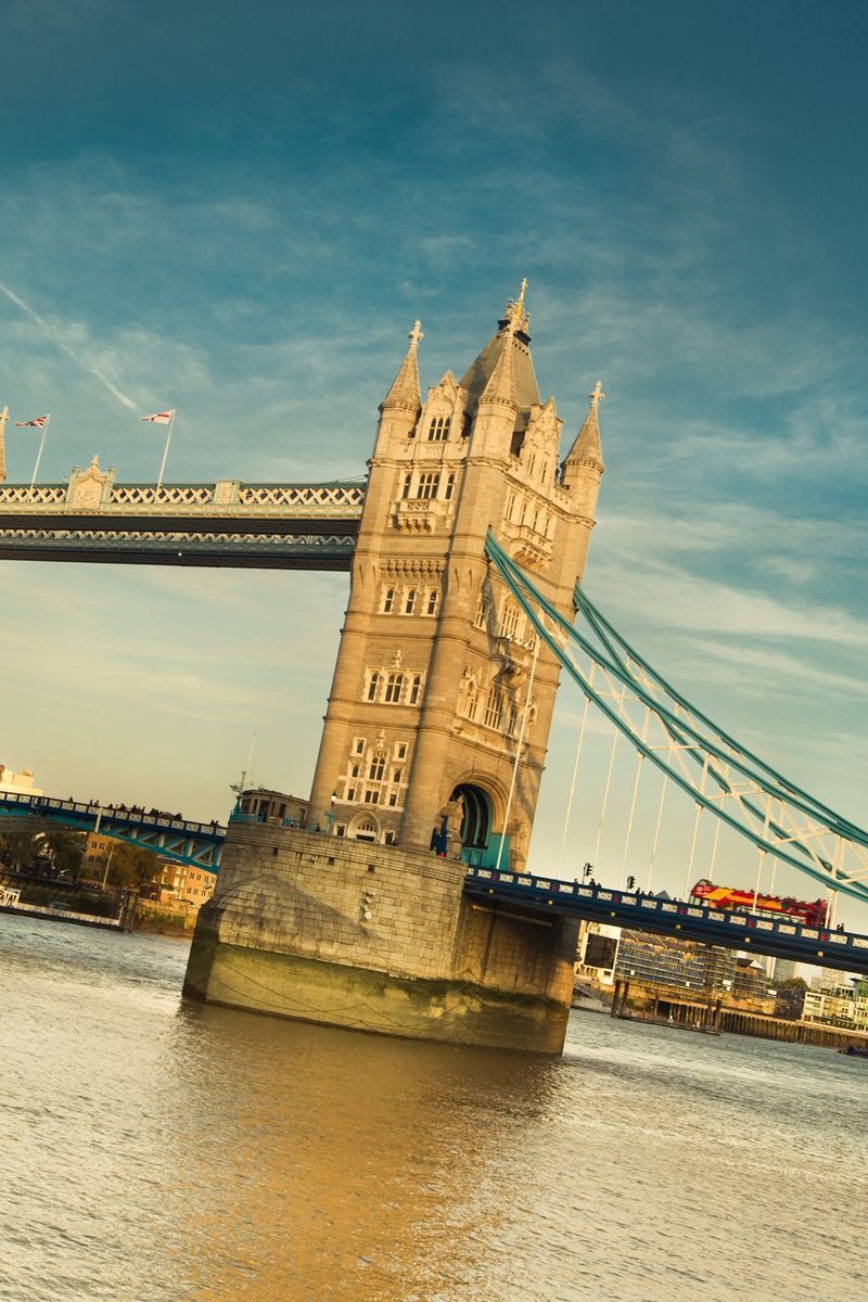 Download Wallpaper 800x1200 London, Tower Bridge, River, Thames Iphone 4s 4 For Parallax HD Background