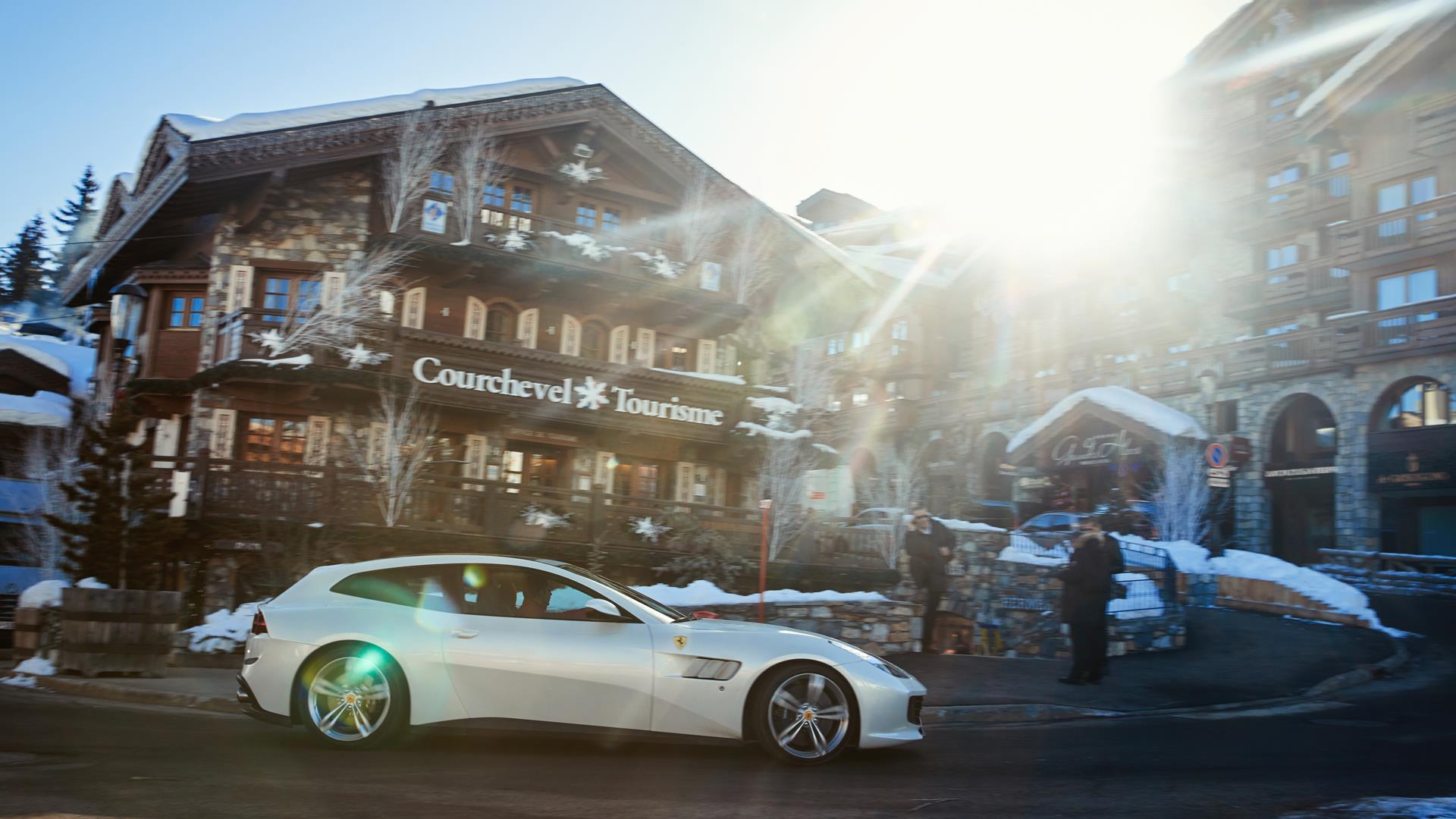 Ferrari GTC4Lusso News and Information - .com