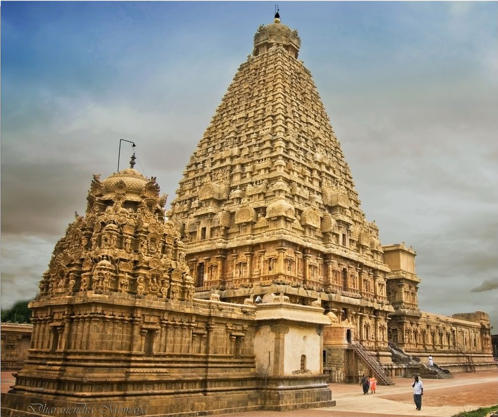 Optical Illusion Wallpaper: Brihadeeswara Temple Thanjavur, Tamilnadu Historical Importance, Beauty, Engineering Technology Involved In Temple Construction