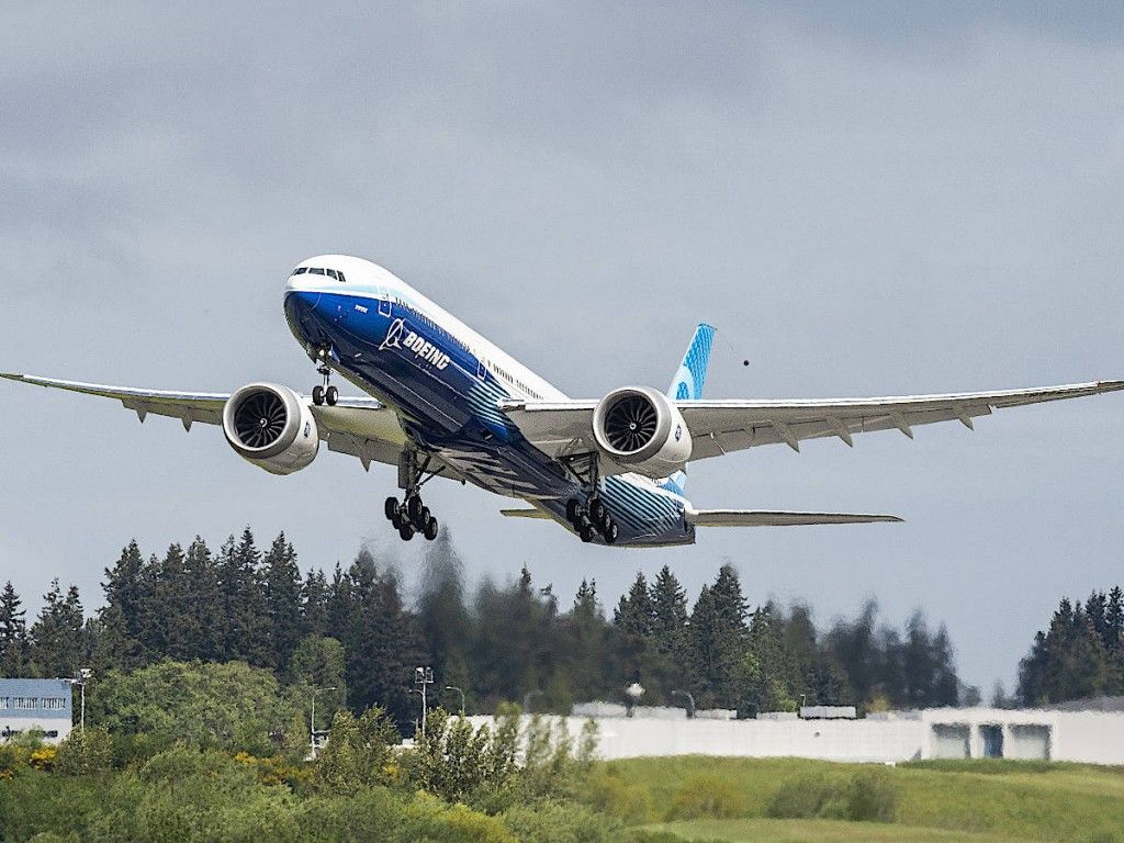 Second Boeing 777X Completes First Flight