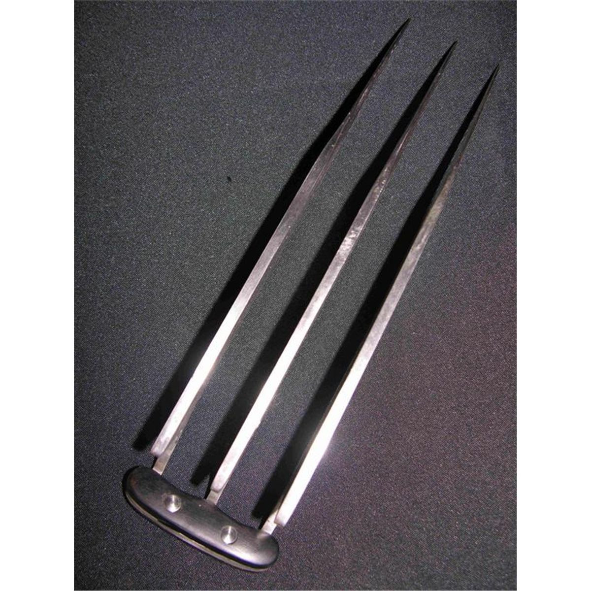 Wolverine Metal Claws