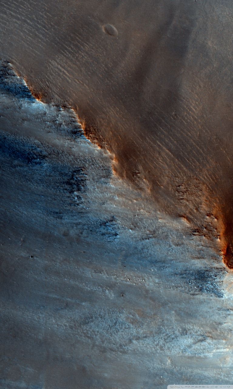 Dark Spot on Mars, NASA Ultra HD Desktop Background Wallpaper for 4K UHD TV, Widescreen & UltraWide Desktop & Laptop, Multi Display, Dual Monitor, Tablet
