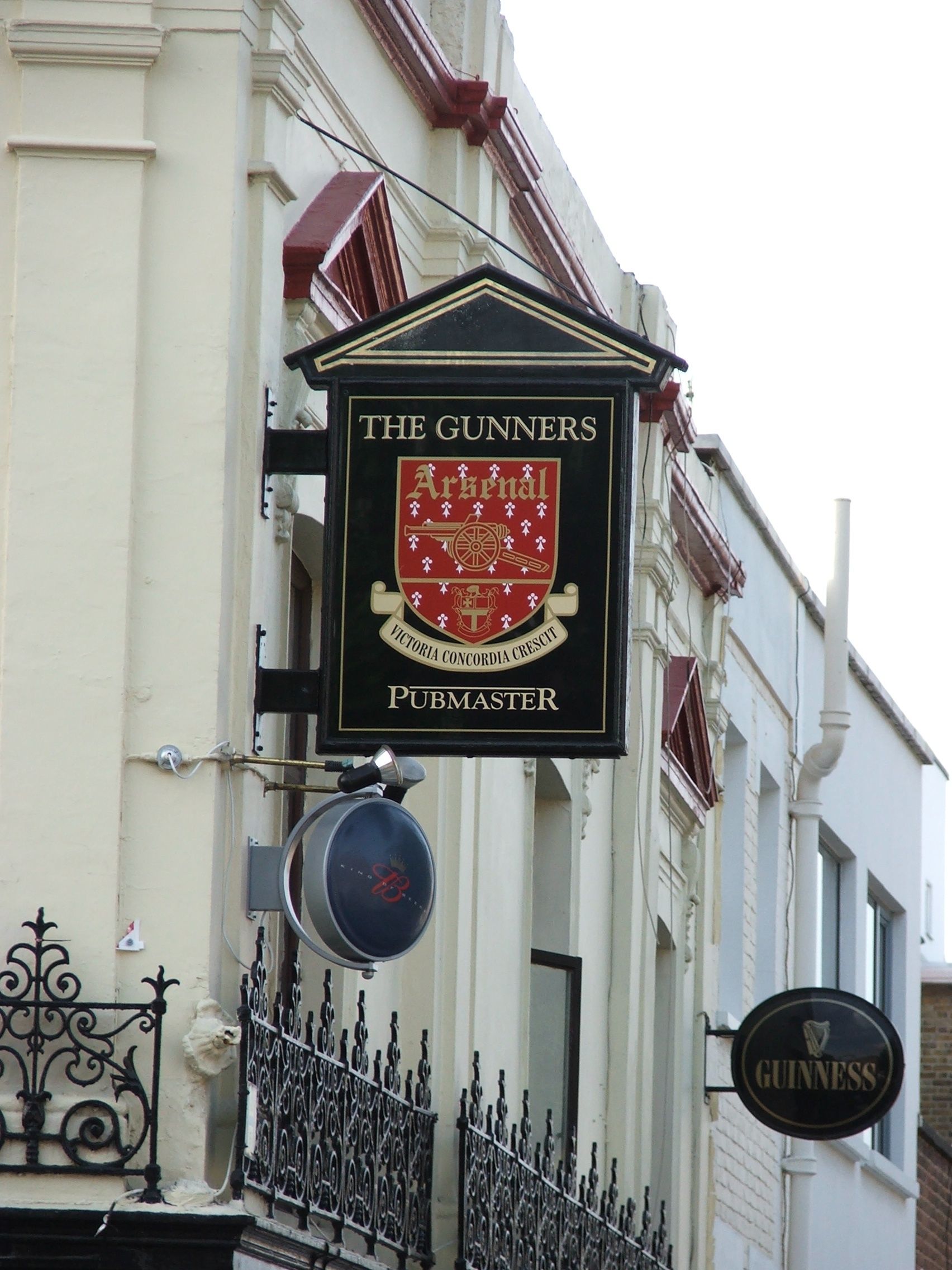 Highbury pubs by Brian Dawes. Arsenal football club, Arsenal wallpaper, Arsenal football