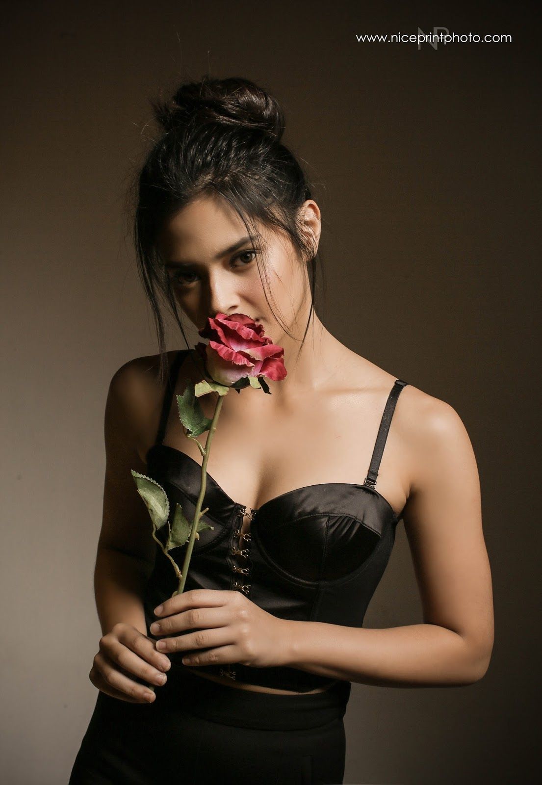 Chikkaness Avenue: SNAPPED: BIANCA UMALI IN FULL BLOOM