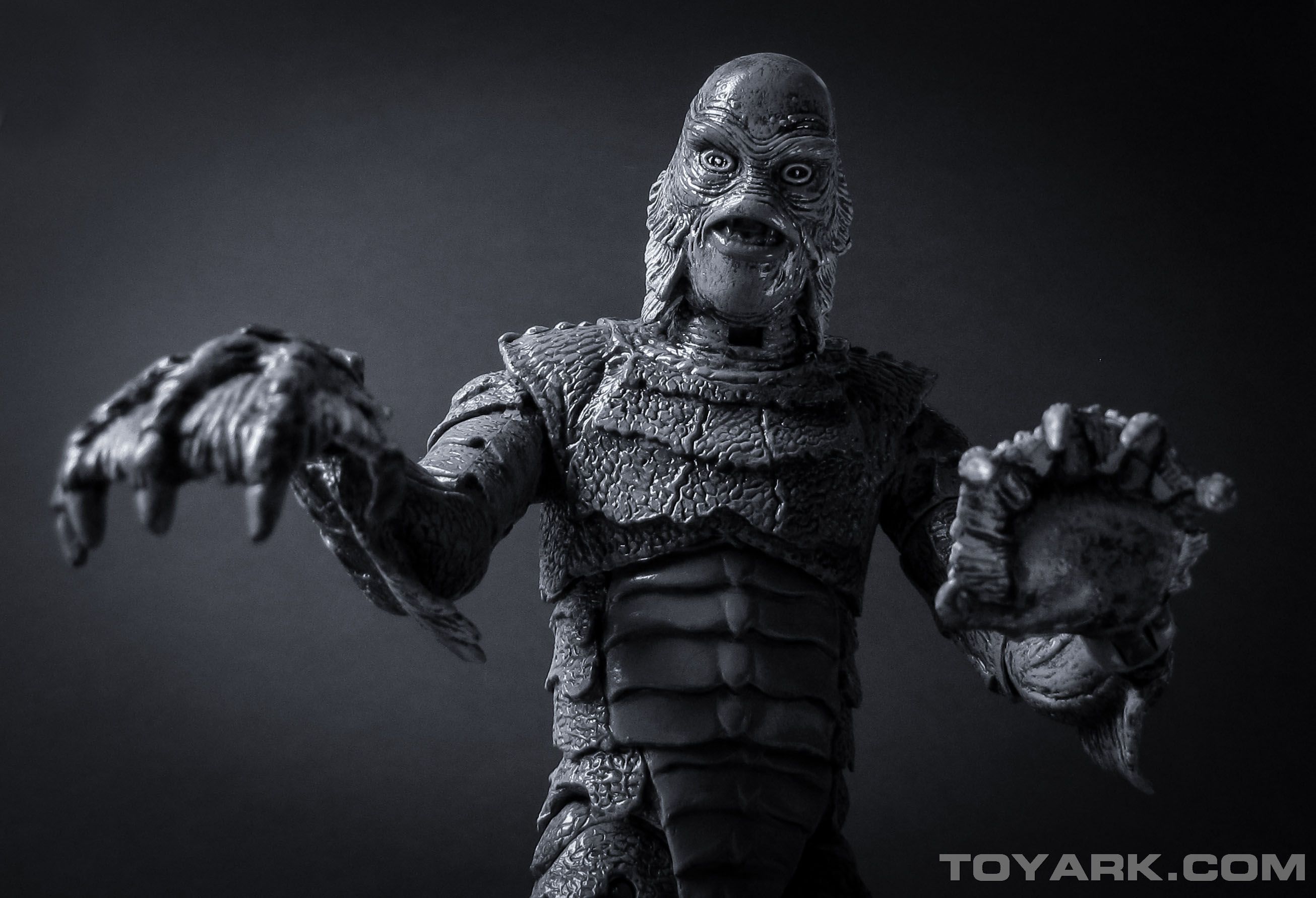 Toyark Gallery and Review for Creature from the Black Lagoon Select