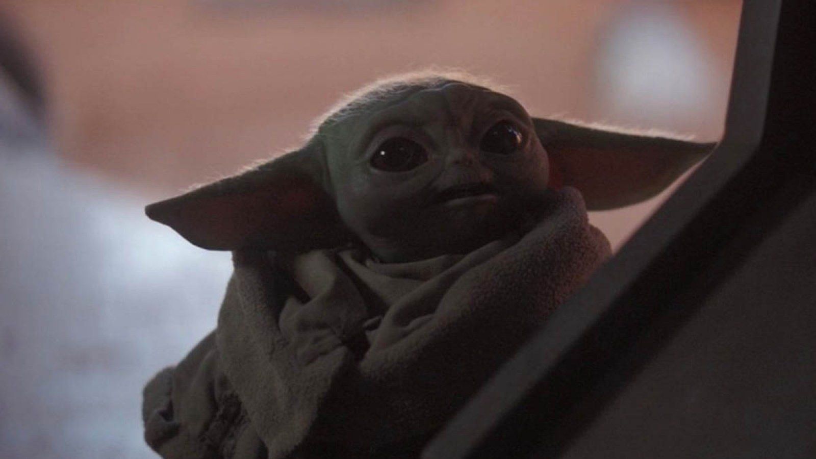The Mandalorian' on Disney Plus: Fans Spot 'Baby Yoda' Spoiler at Star Wars Galaxy's Edge