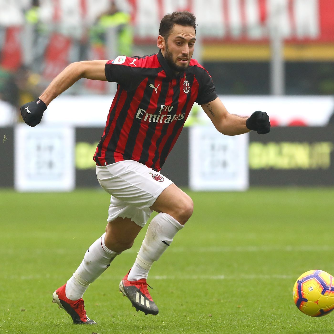 Hakan Calhanoglu reportedly linked with a move away from AC Milan: Should he stay or go? AC Milan Offside