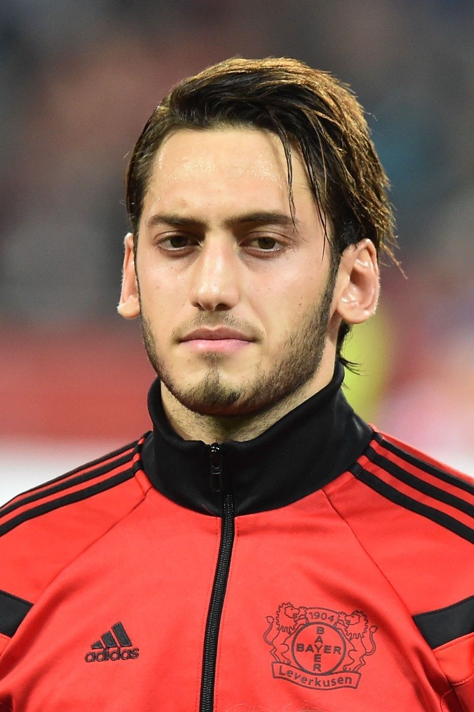 alex figliuzzi adlı kullanıcının hakan çalhanoğlu panosundaki Pin. Futbol, Kına