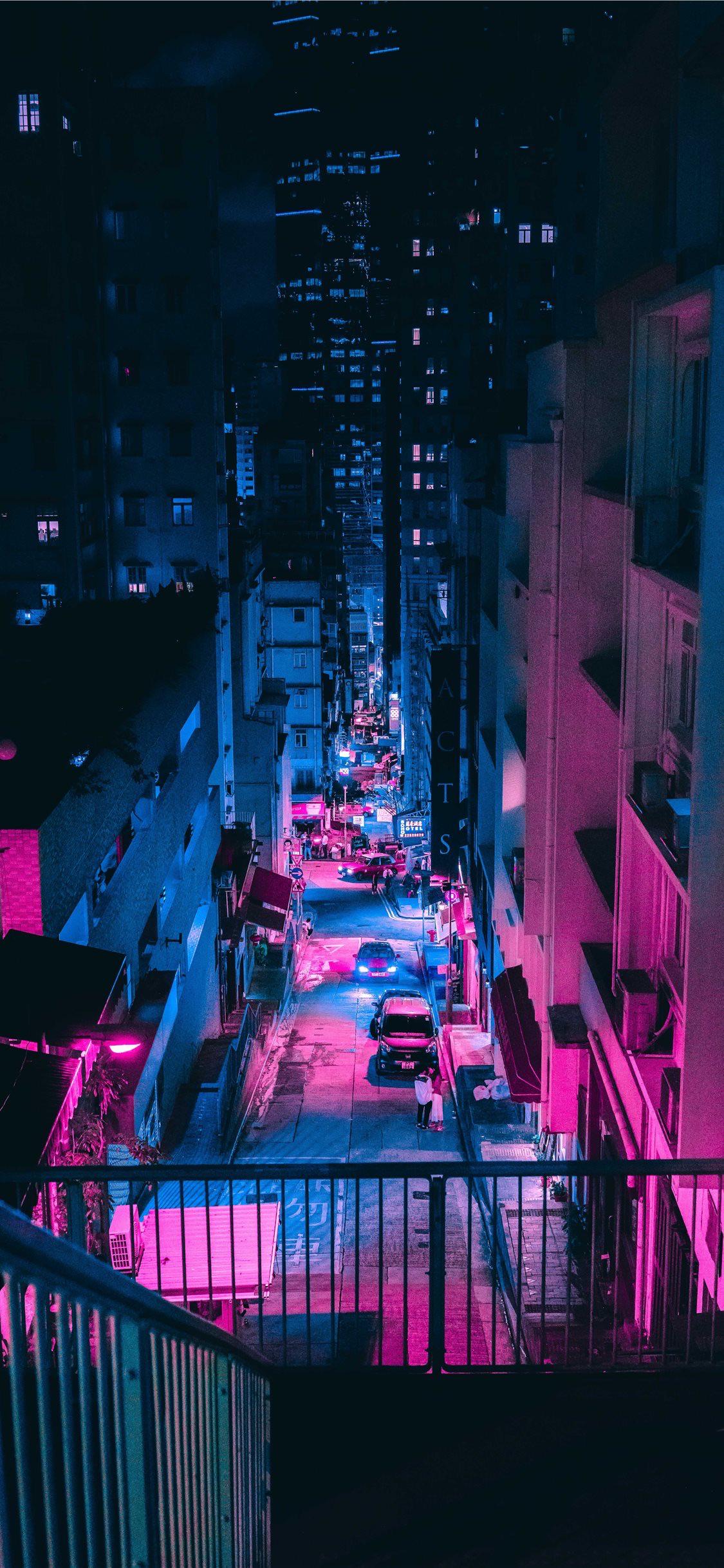 iPhone 11 city at night wallpaper