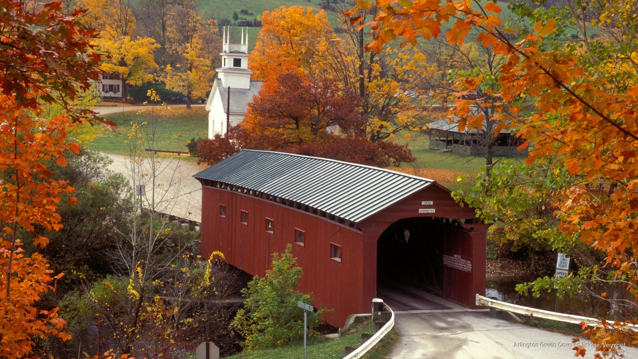 Free Covered Bridge Wallpaper