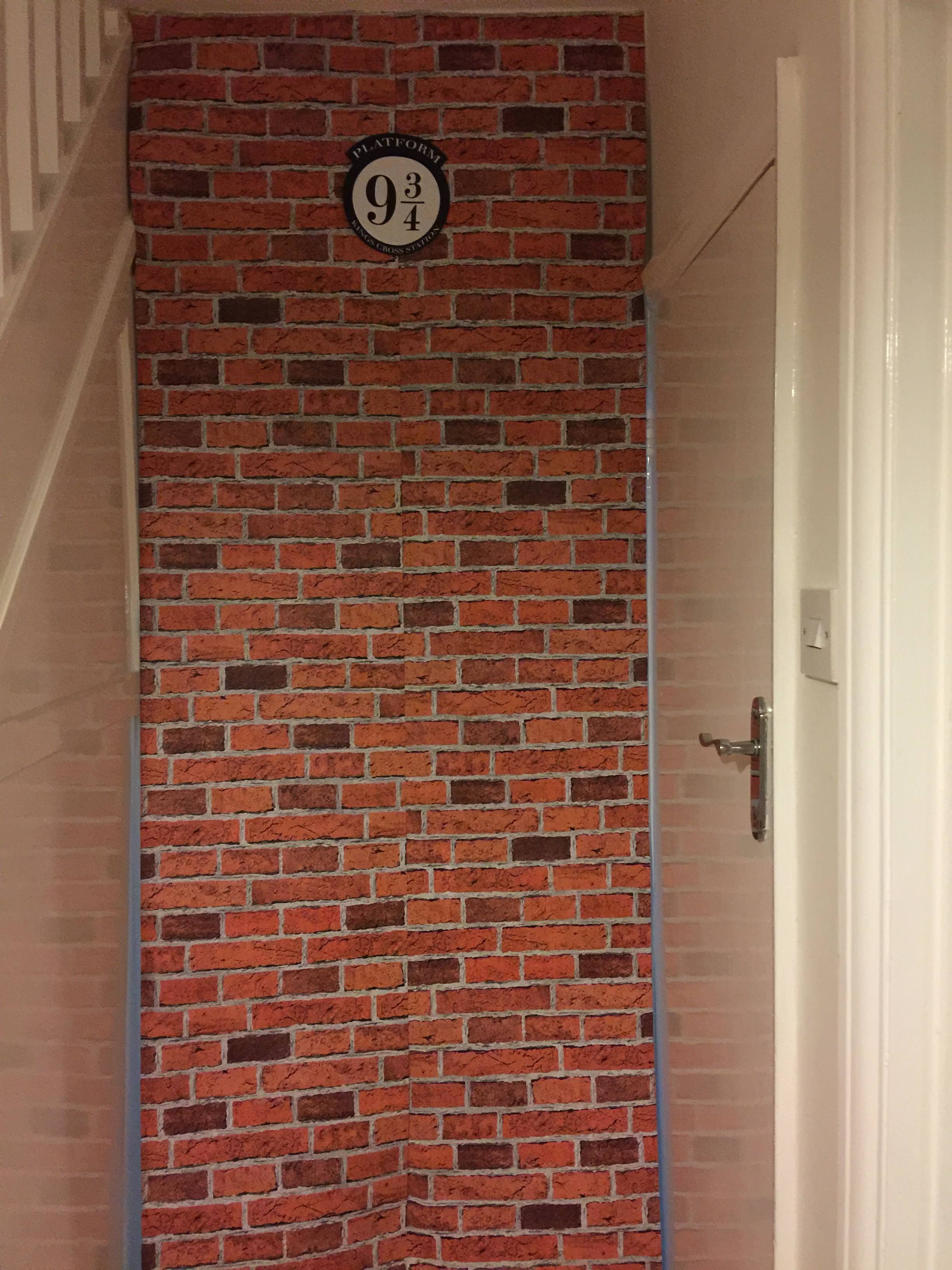 Threw my girlfriend a surprise Harry Potter birthday party!