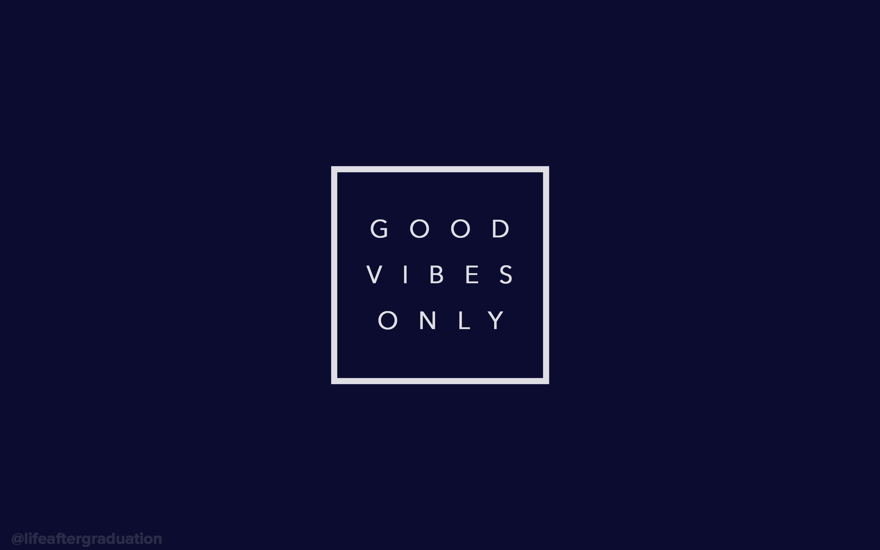 good vibes only (navy)