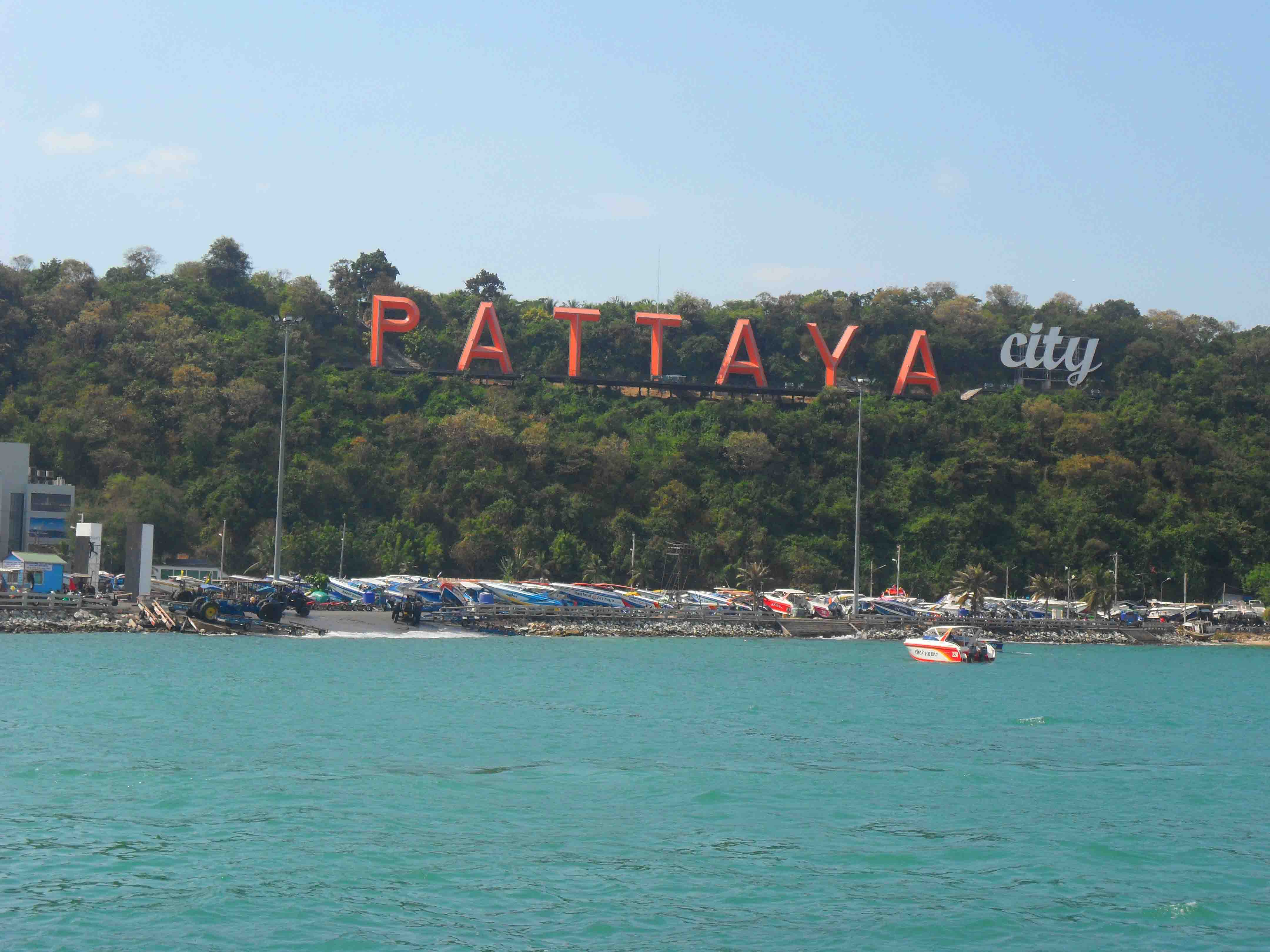 Signs of the city at a resort in Pattaya, Thailand wallpaper and image, picture, photo