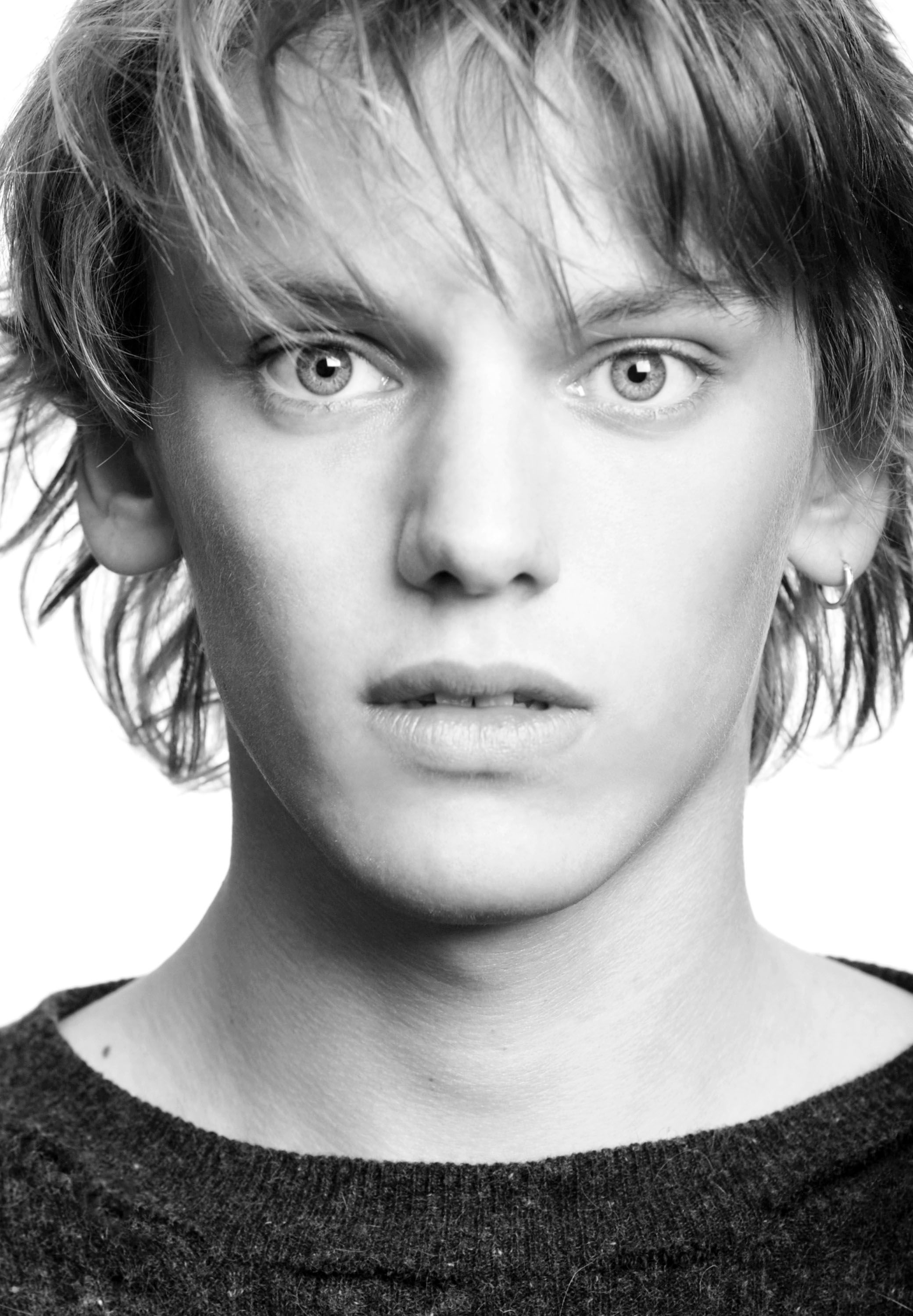 Jamie Campbell Bower Wallpaper