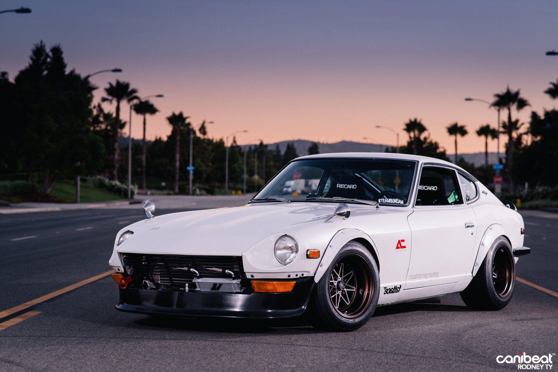 Datsun 240z Wallpaper