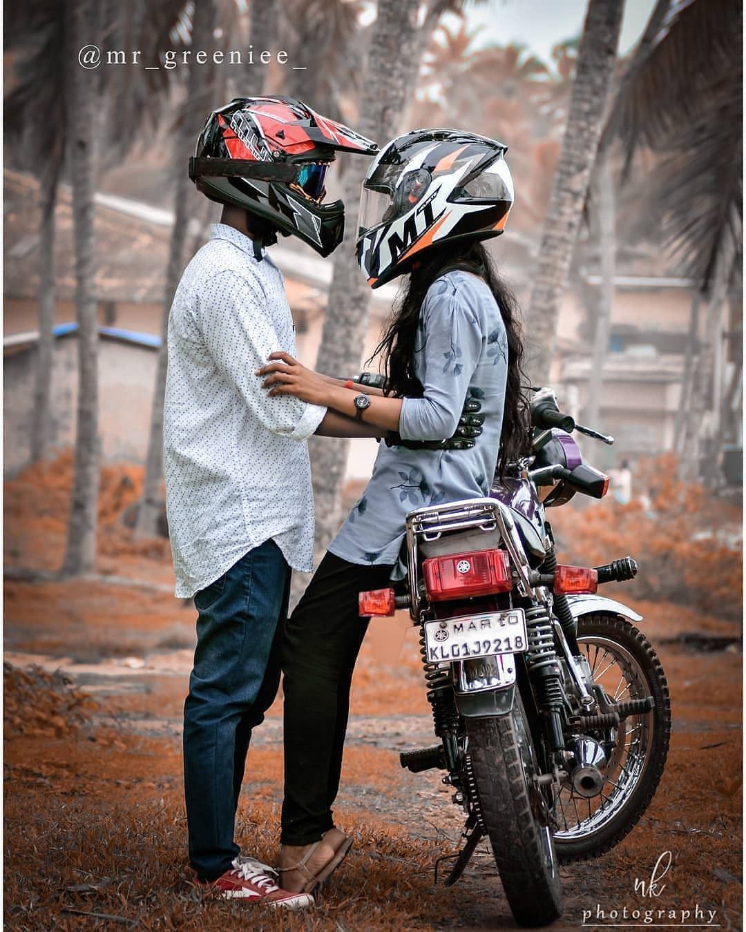 Bɪᴋᴇ Rɪᴅᴇʀs Pʜᴏᴛᴏɢʀᴀᴘʜʏ. Bike couple, Biker outfit, Bike photography