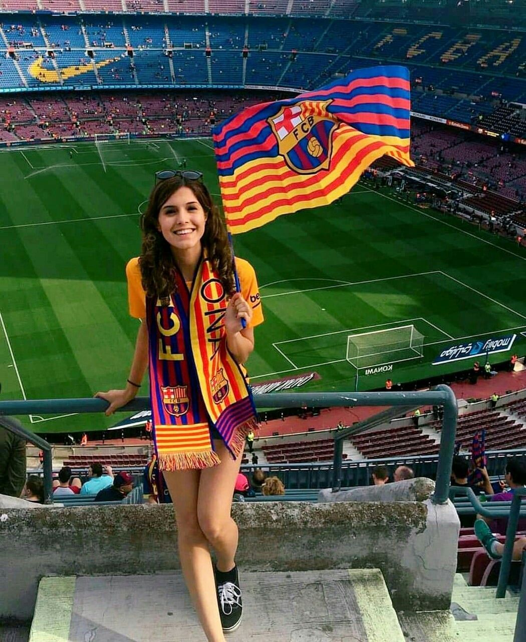 oc. Barcelona football, Barcelona team, Football girls
