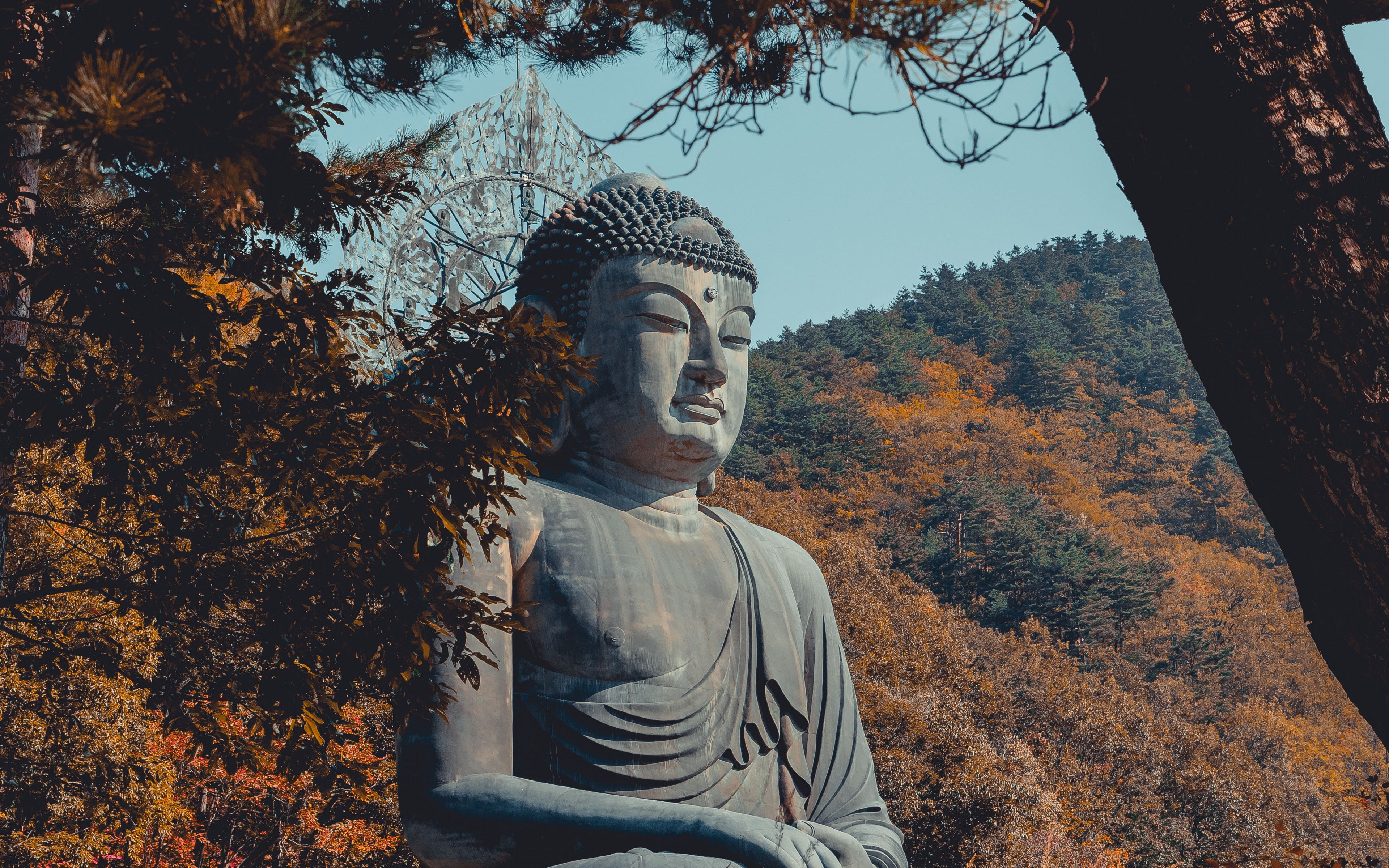 Download wallpaper 3840x2400 buddha, buddhism, sculpture, bronze, seoraksan, south korea 4k ultra HD 16:10 HD background
