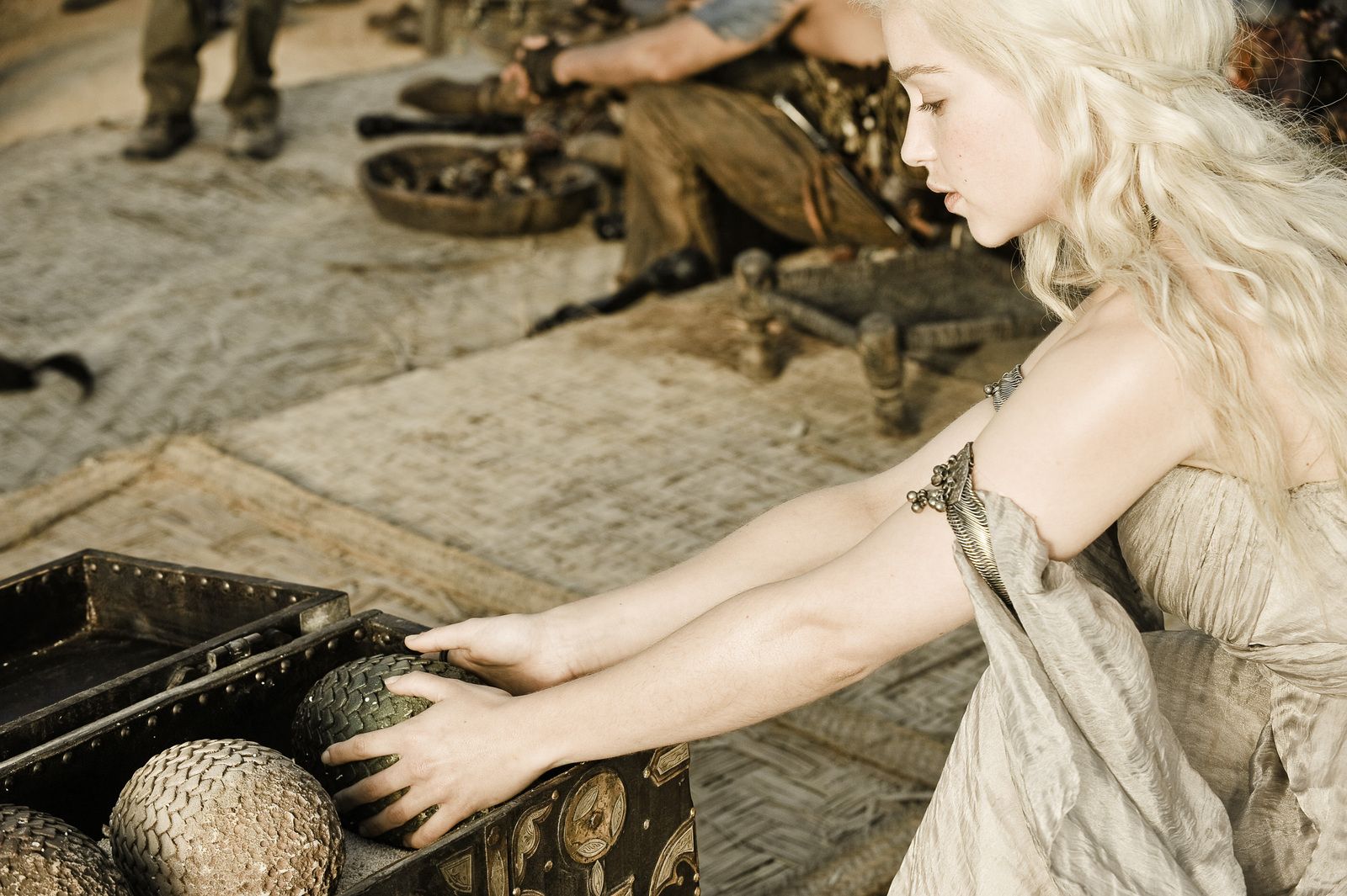 Homesas: Emilia Clarke Daenerys Targaryen Game of Thrones HD Wallpaper