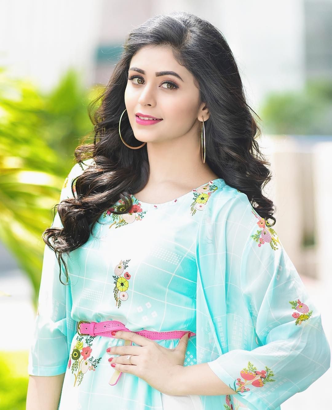 Photo by Ritabhari Chakraborty on August 16, 2018. Image may contain: 1 person. Stylish girl, Stylish girl pic, Beautiful girl photo