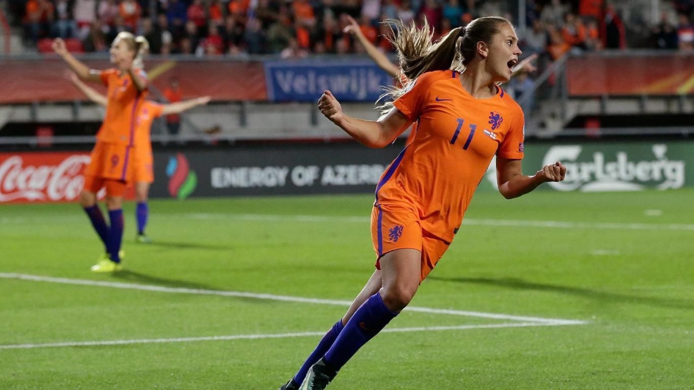 Lieke Martens Wallpaper. Womens football, Martens, Sports