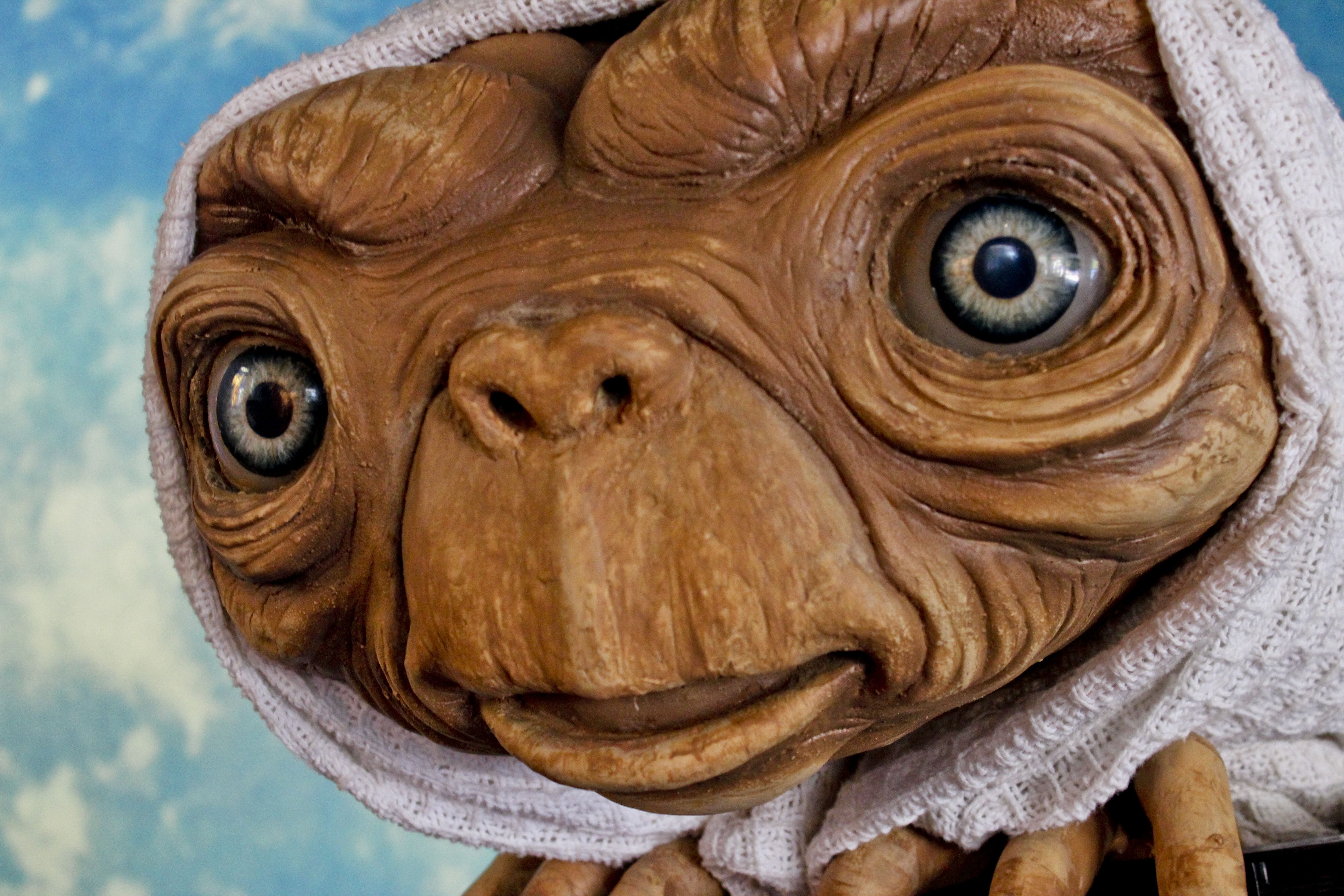 E.T Desktop Wallpaper, High Definition, High Resolution HD Wallpaper