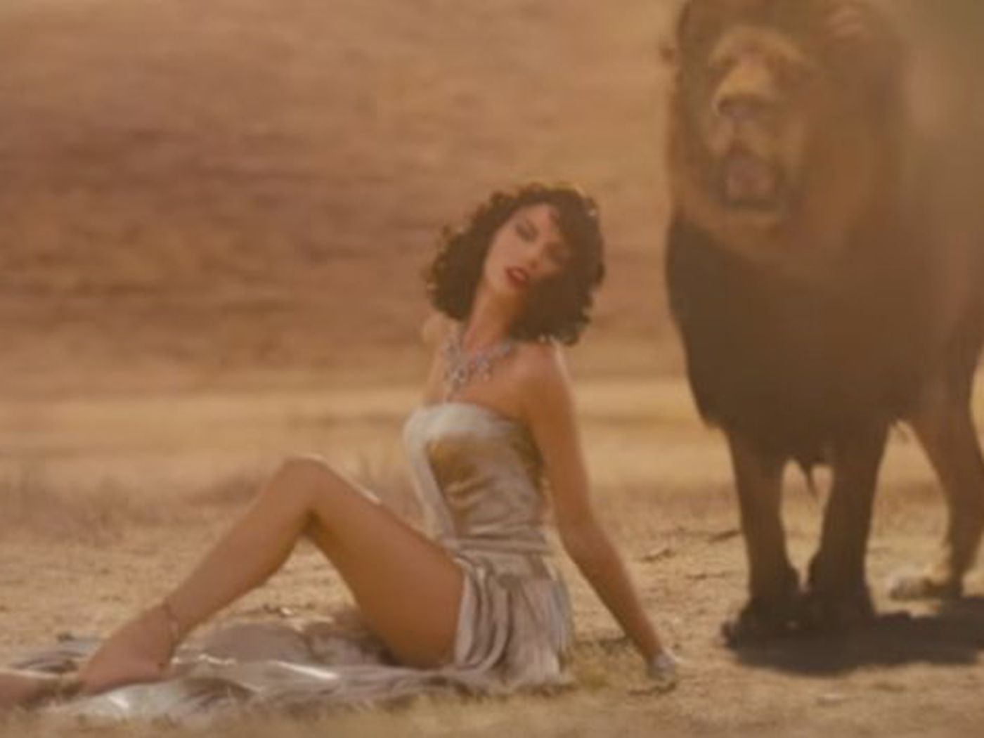 Taylor Swift's Wildest Dreams Video Is Just Like My Grandpa: Racist, But I Love It Anyways Or Die