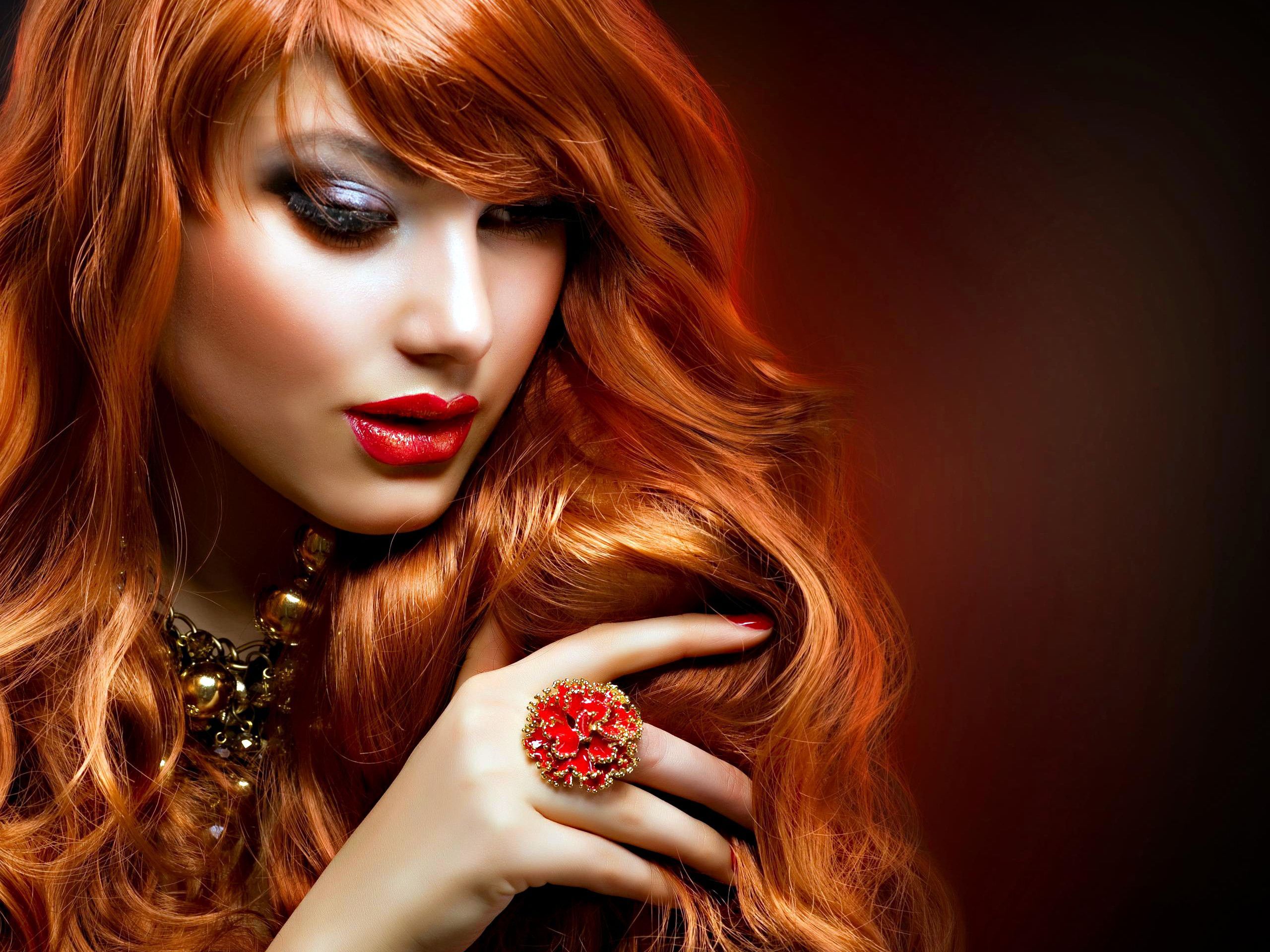 Beauty Salon Wallpaper. Beauty, Portrait girl, Red hair