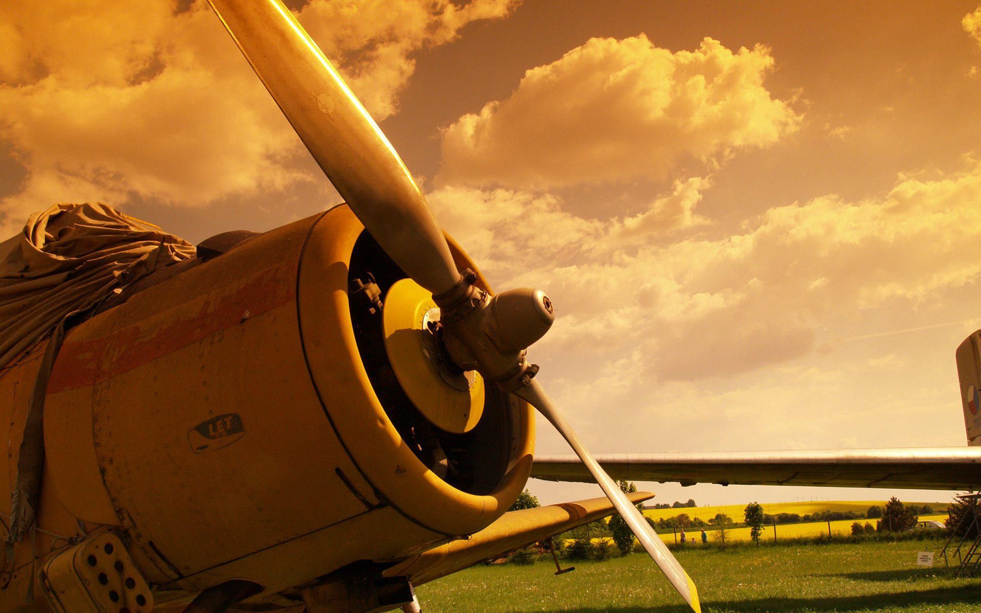 The propeller of the aircraft, HD definition